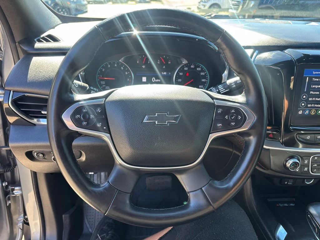 Used 2023 Gray Chevrolet RS image 15