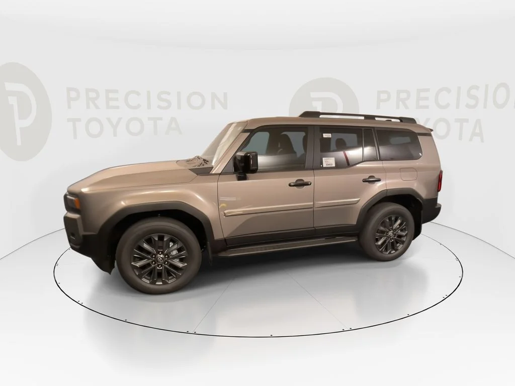 New 2027 Meteor Shower Toyota Land Cruiser image 10