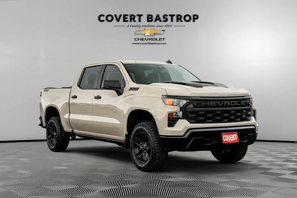 Used 2026 White Chevrolet Custom Trail Boss image 5