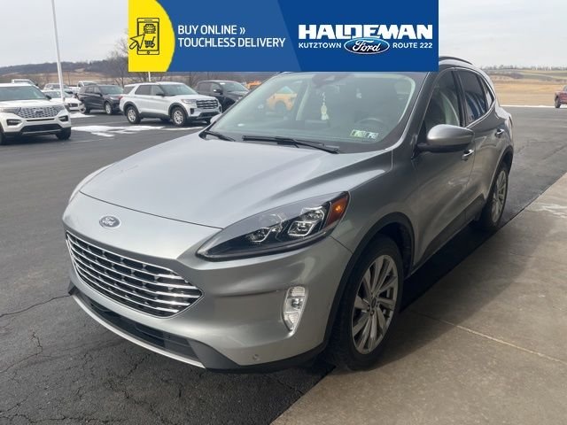 2022 Ford Escape Titanium