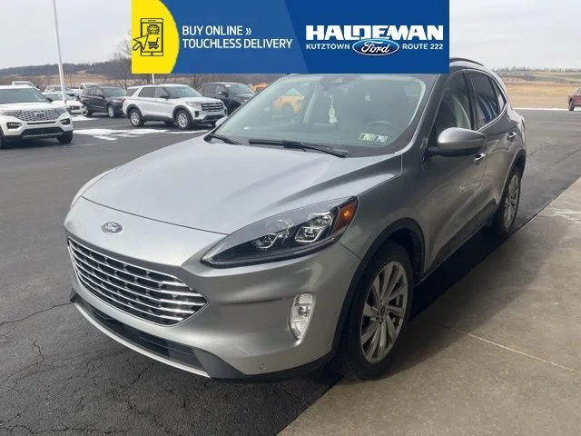 2022 Ford Escape Titanium