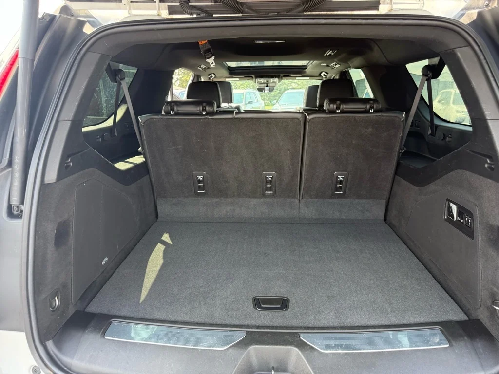 2022 Cadillac Escalade ESV Sport - Photo 16