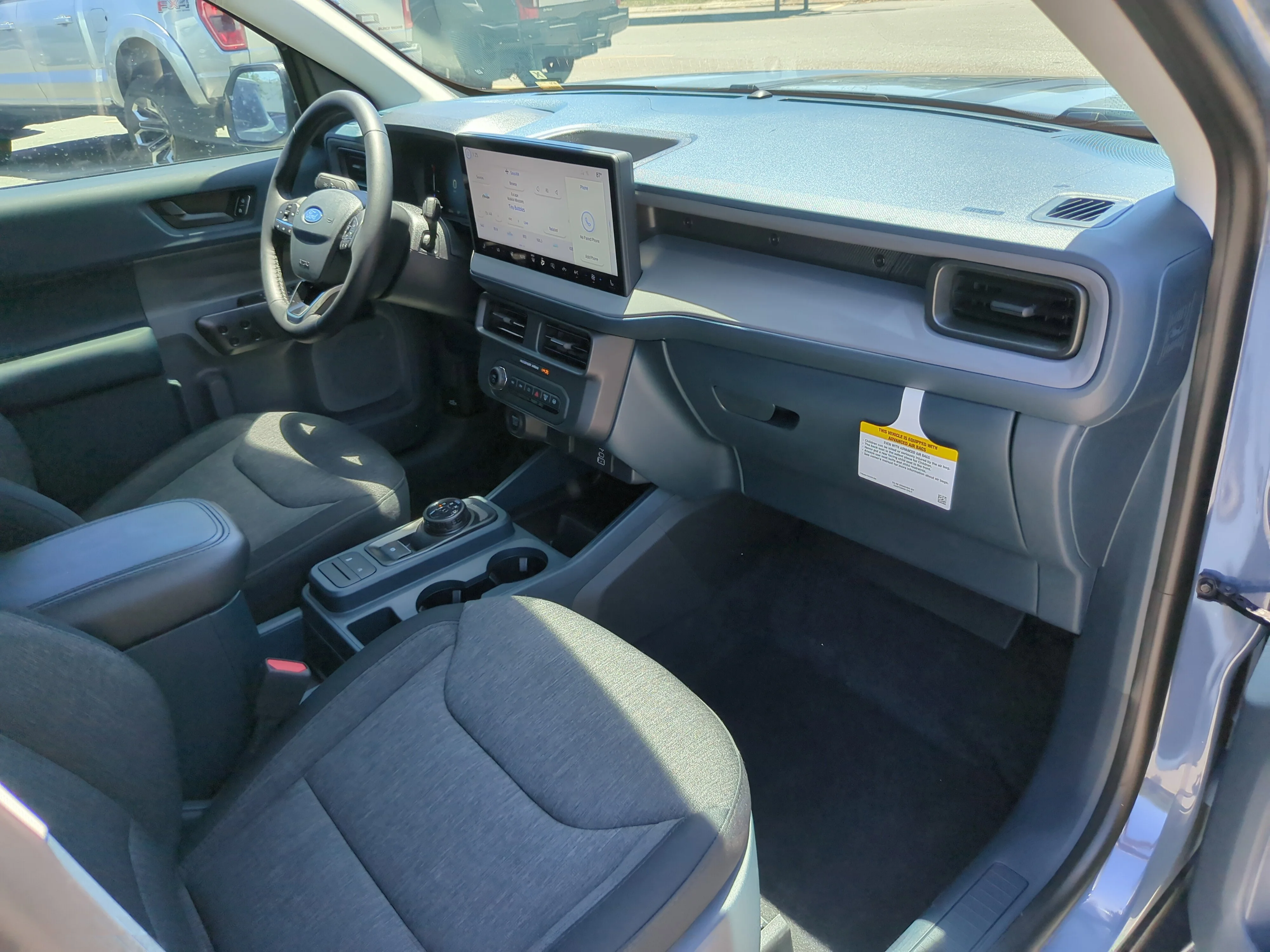 New 2025 Azure Gray Metallic Tri-Coat Ford XLT image 8