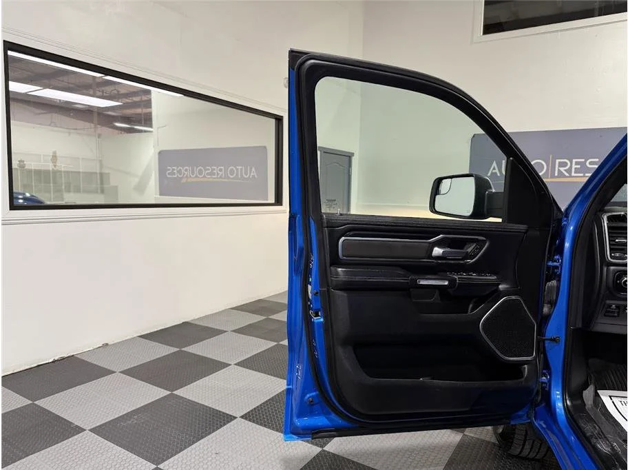 Used 2023 Hydro Blue Pearlcoat Ram Laramie image 14