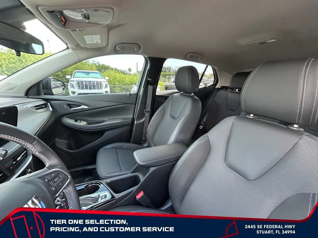 Used 2024 Ebony Twilight Metallic Buick Preferred image 14