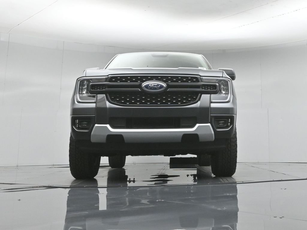 New 2026 Carbonized Gray Metallic Ford XLT image 42