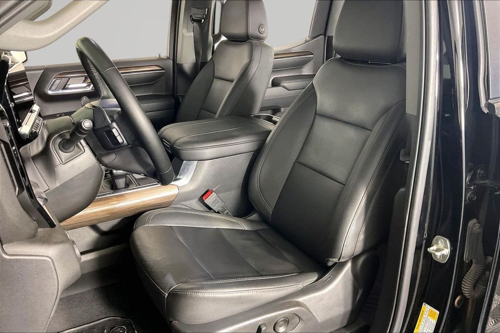 Used 2023 Black Chevrolet RST image 17