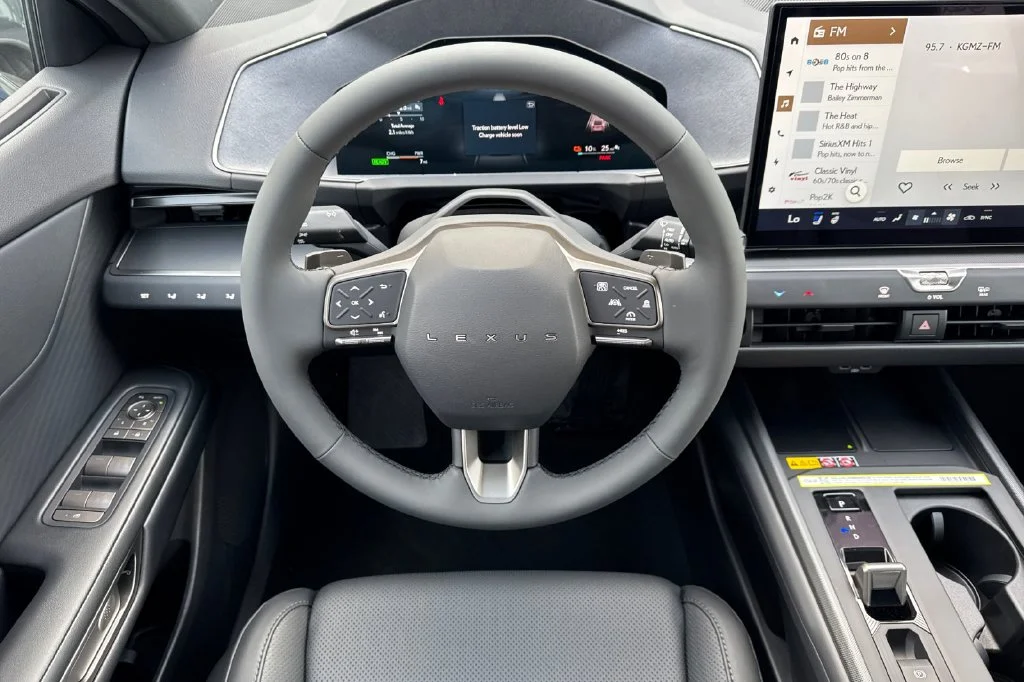 New 2026 Ultra White Lexus ES 350e PREMIUM image 14