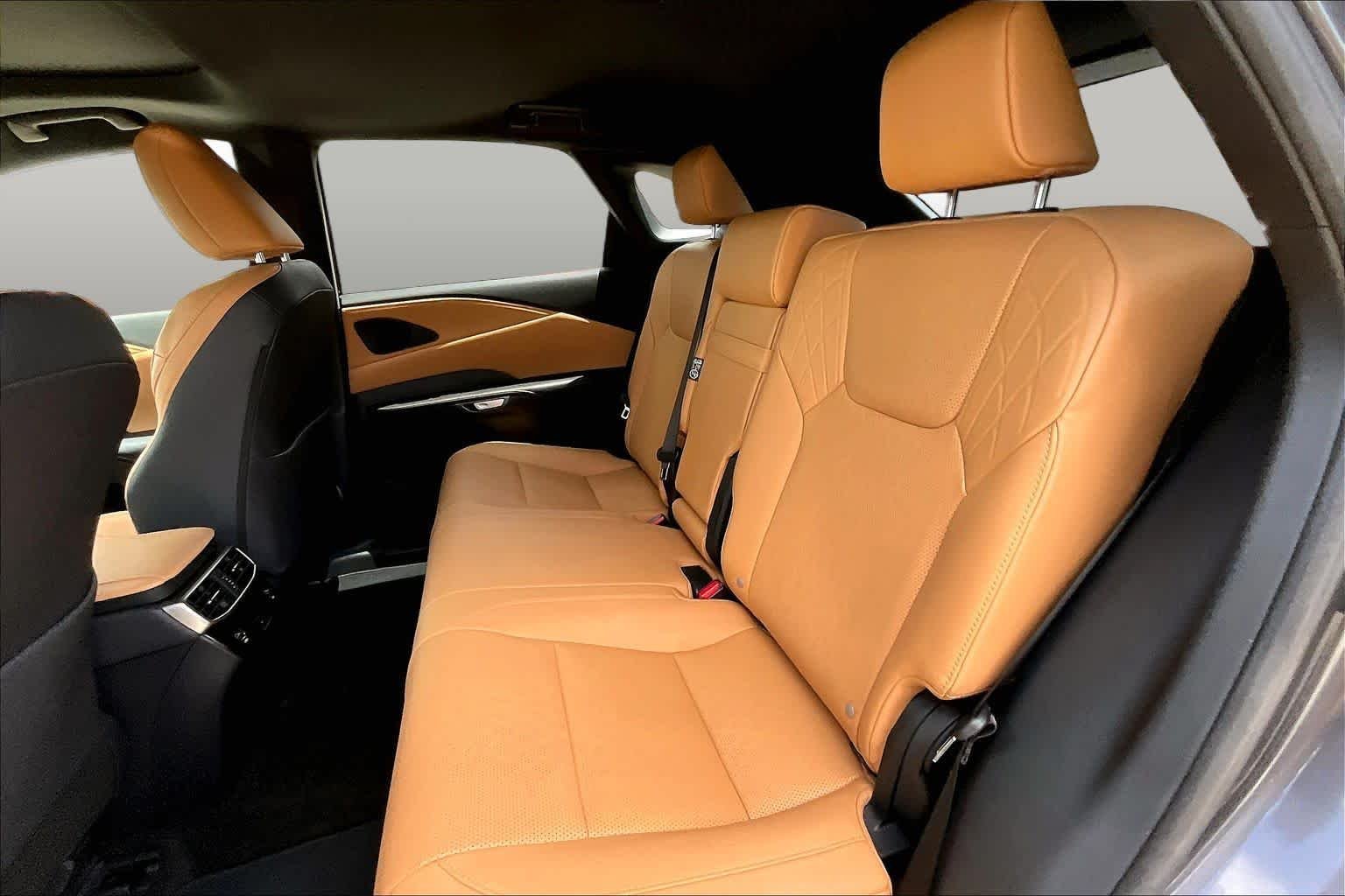 Certified Used 2026 Cloudburst Gray Lexus Premium+ image 21