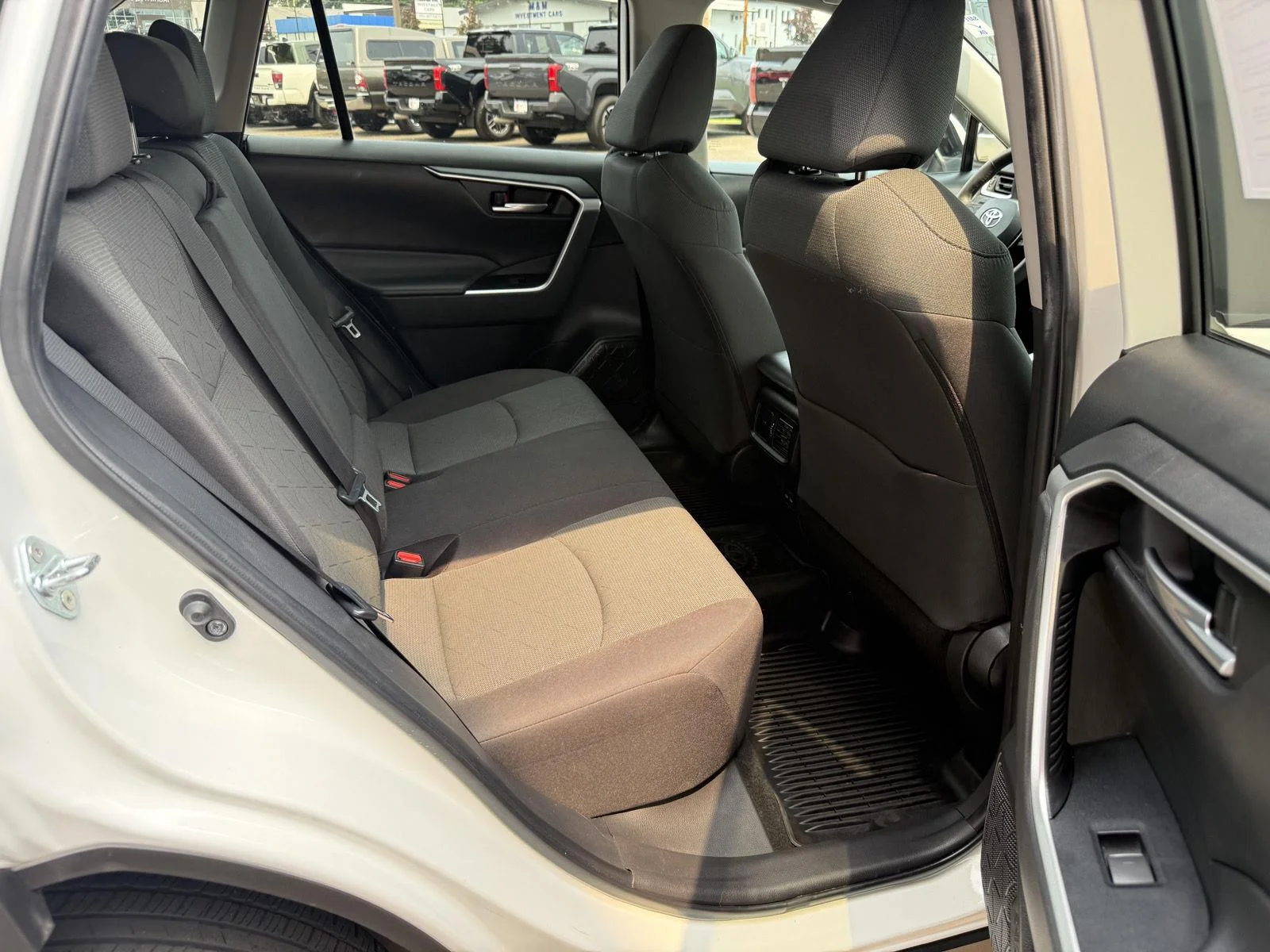 Used 2023 Ice Cap Toyota XLE image 20