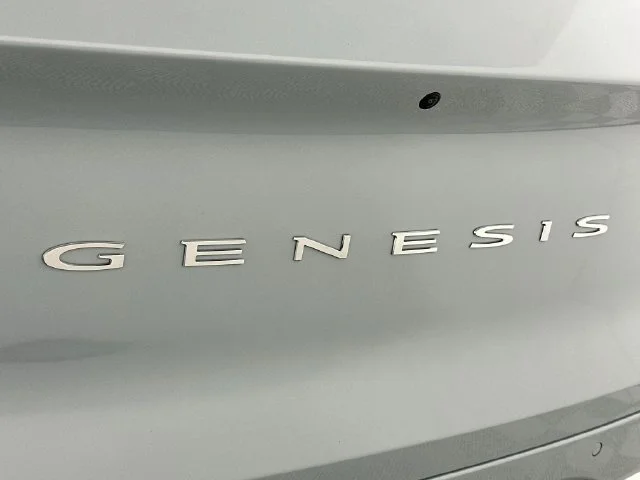 New 2027 Genesis GV80 2.5T Select