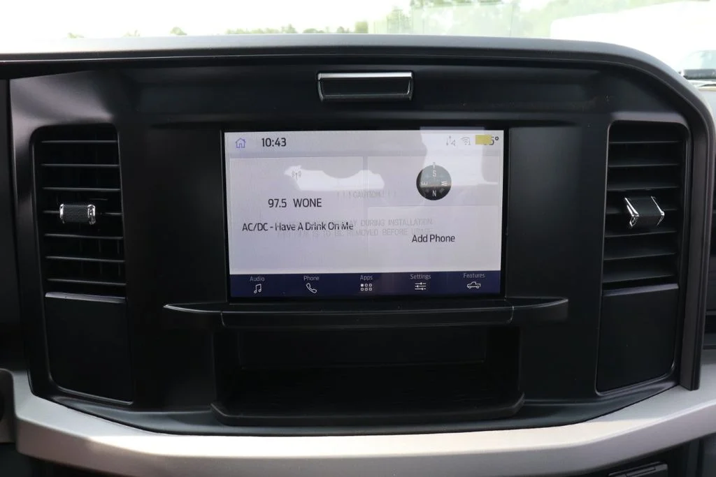 New 2026 Oxford White Ford F-600® XL image 19