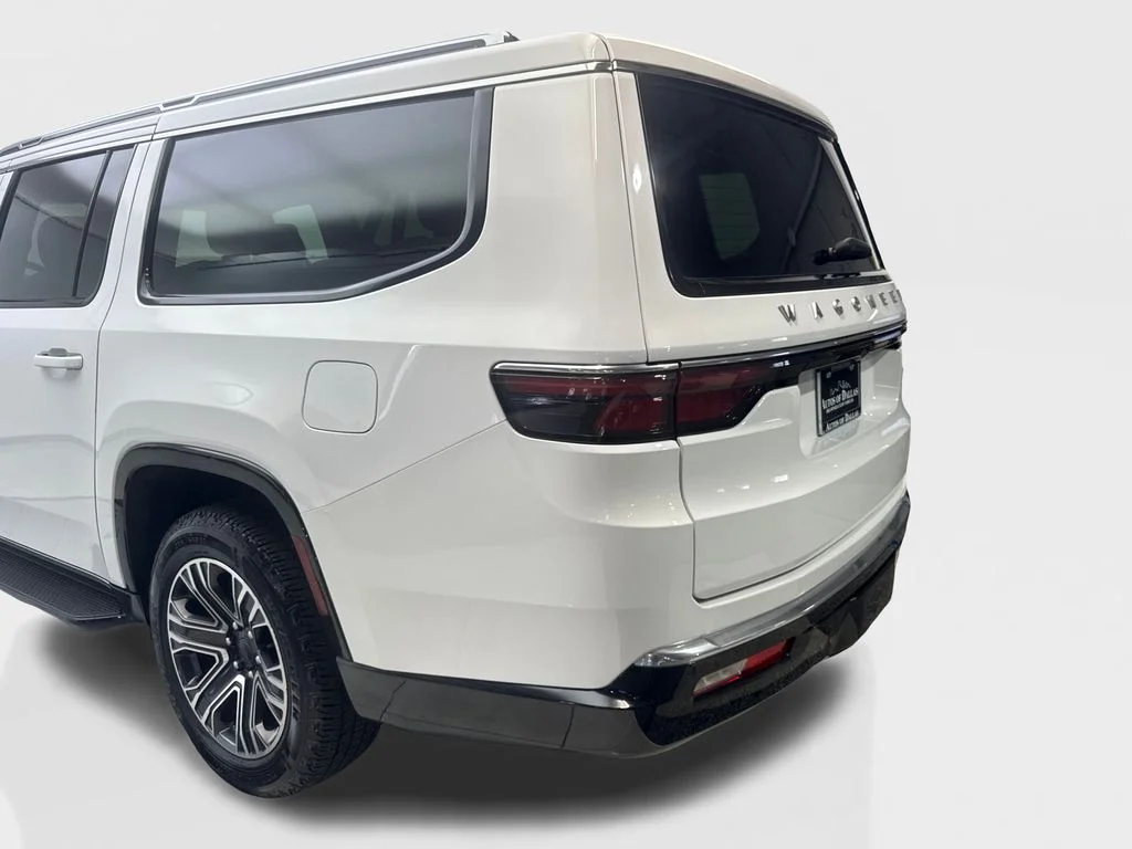Used 2024 White Jeep Series II image 19