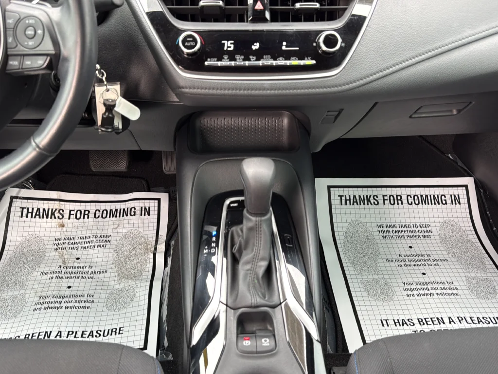 Used 2021 White Toyota SE image 26