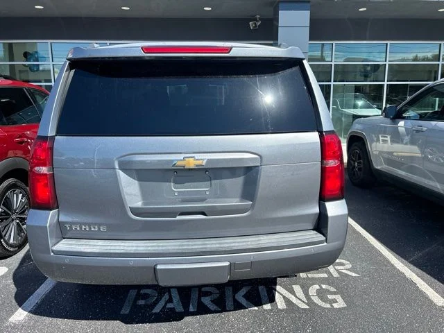 Used 2018 Gray Chevrolet LT image 10
