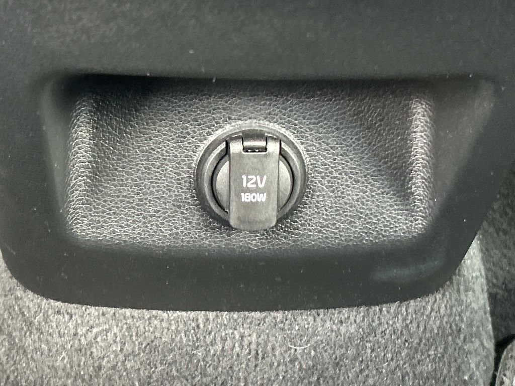 Used 2022 Black Kia LX image 19