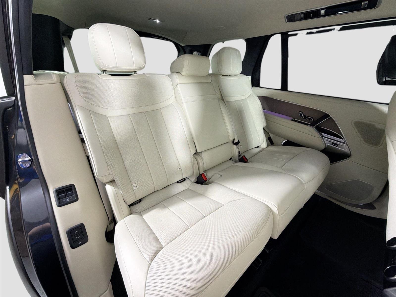 New 2026 Carpathian Grey LAND ROVER SE LWB 7-Seats / V8 image 27