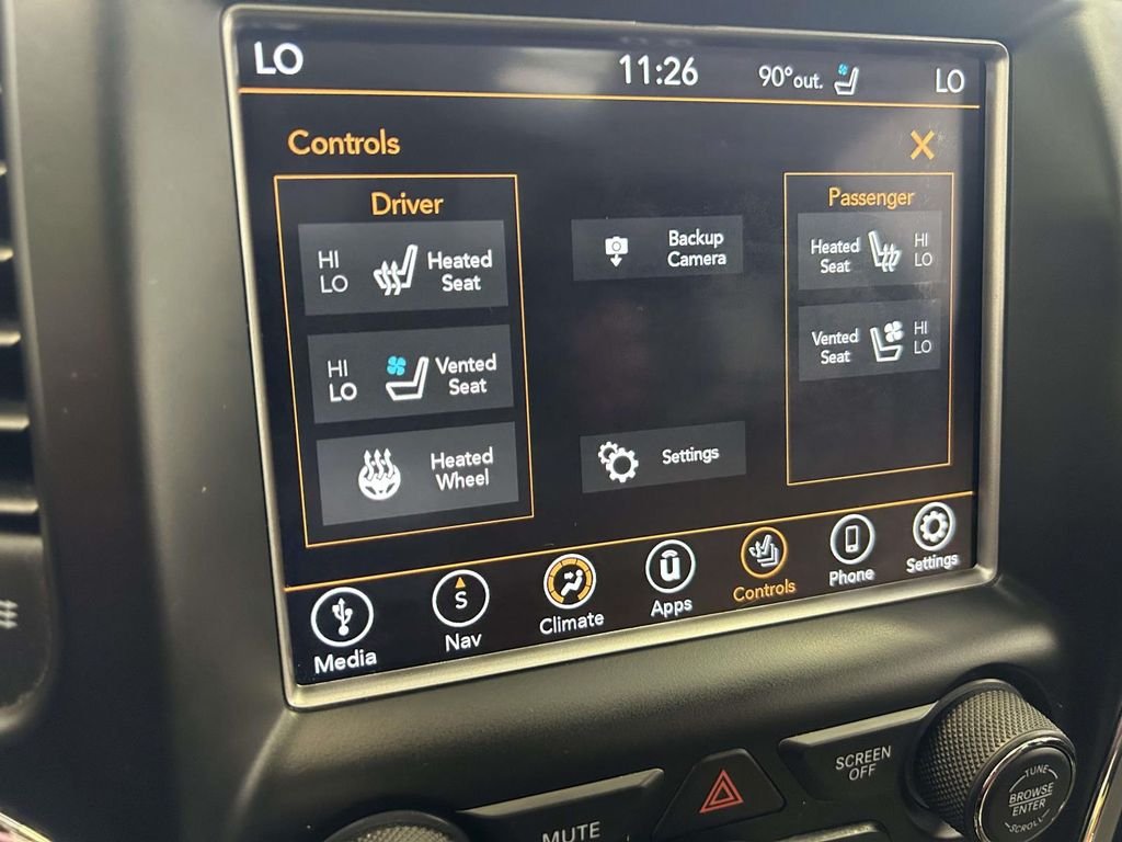 Used 2018 White Jeep Trailhawk image 30