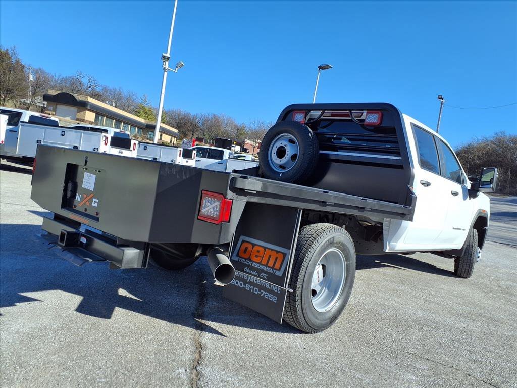 New 2026 Summit White GMC Pro image 22