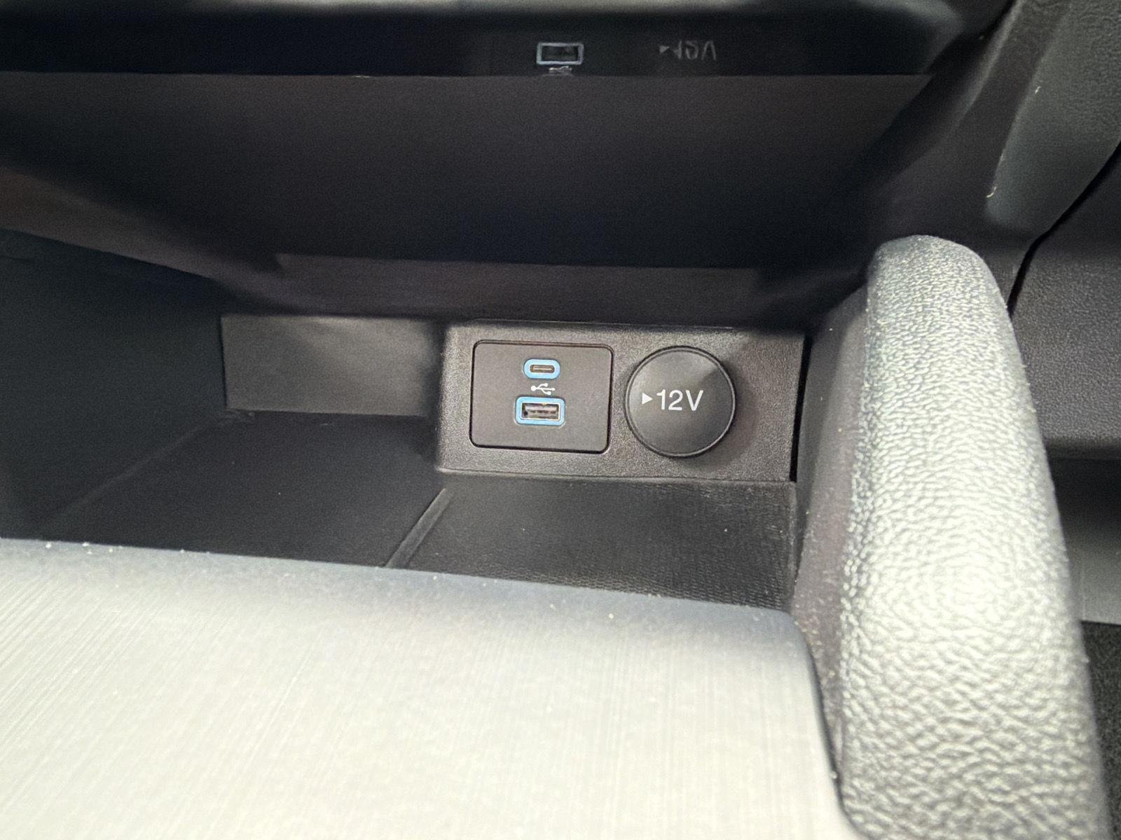2022 Ford Escape SE - Photo 26