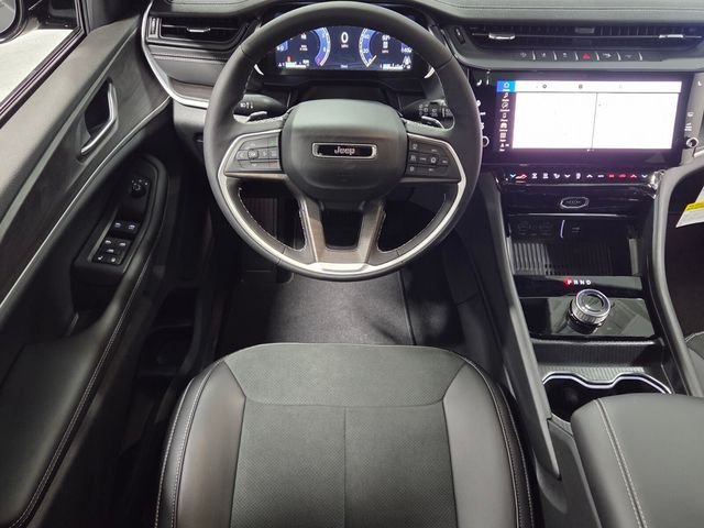 New 2026 Baltic Gray Metallic Clear-Coat Exterior Paint Jeep Altitude image 7
