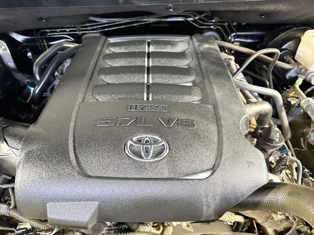 Used 2018 Black Toyota SR5 image 33