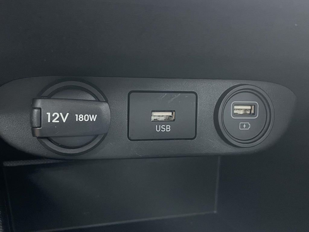2023 Hyundai Elantra Blue - Photo 20