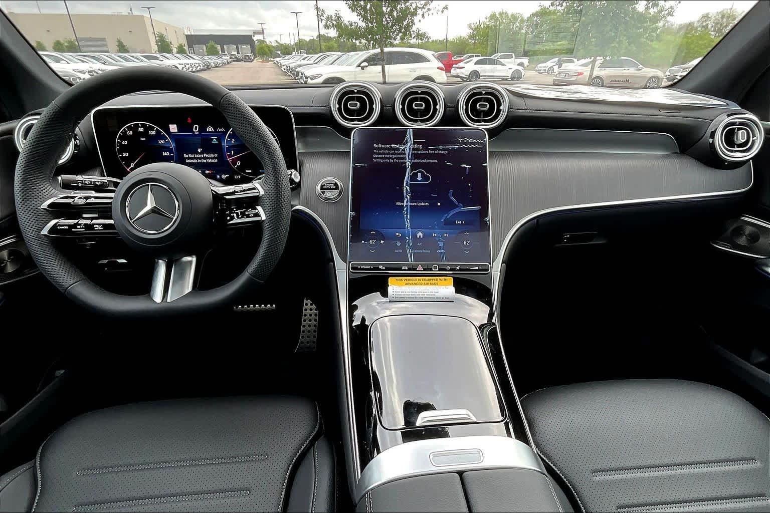 New 2026 MANUFAKTUR Alpine Grey Mercedes-Benz GLC 300 image 5