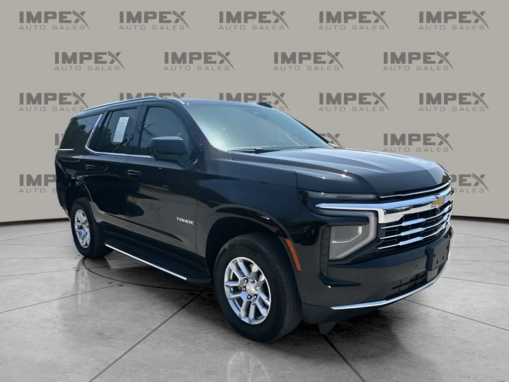Used 2025 Black Chevrolet LT image 7