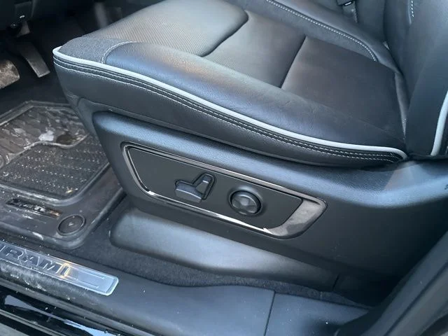 2026 RAM 1500 Limited - Photo 21