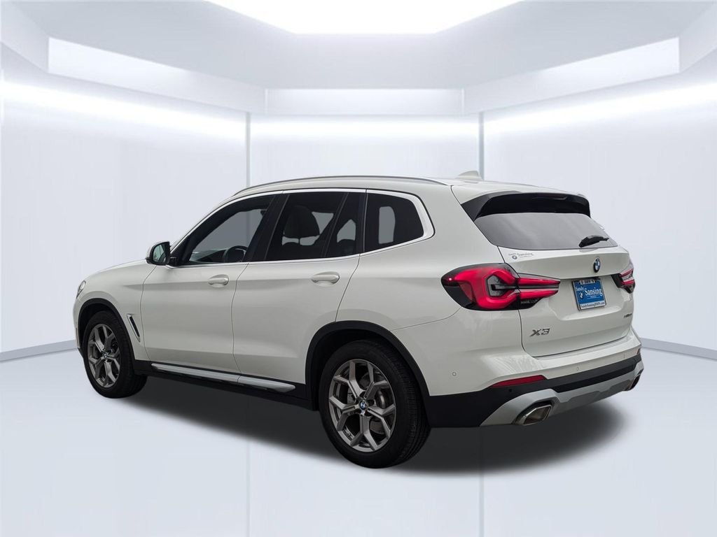 Used 2023 White BMW sDrive30i image 3