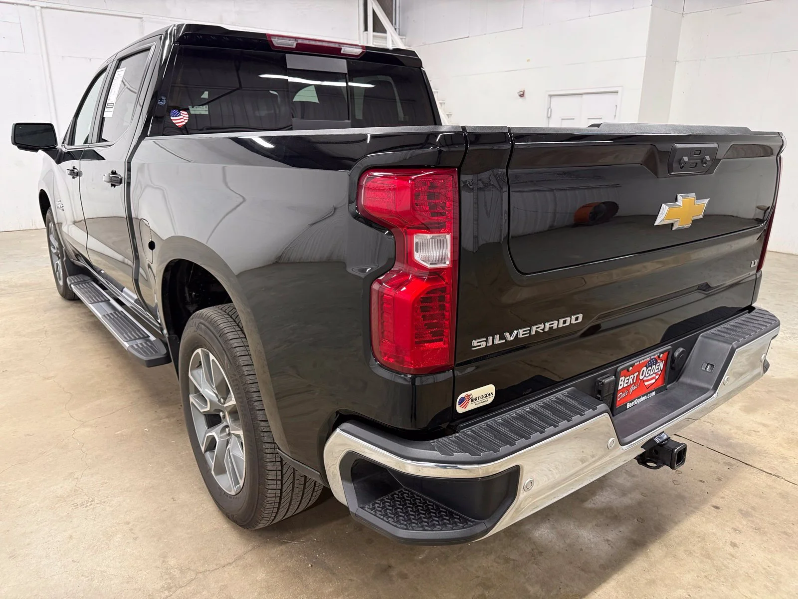 Used 2026 Black Chevrolet LT image 7