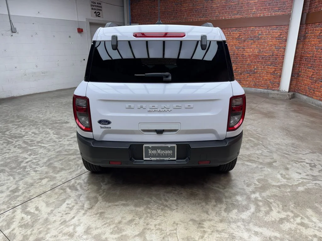 Used 2023 Oxford White Ford Big Bend image 3