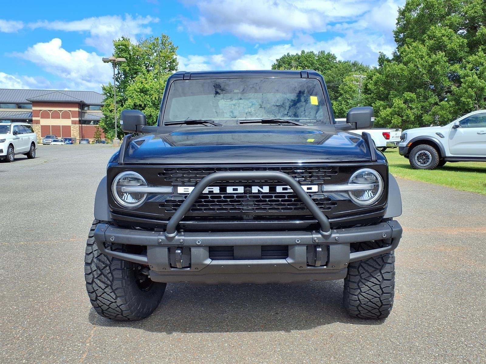 Used 2024 Shadow Black Ford Wildtrak image 7