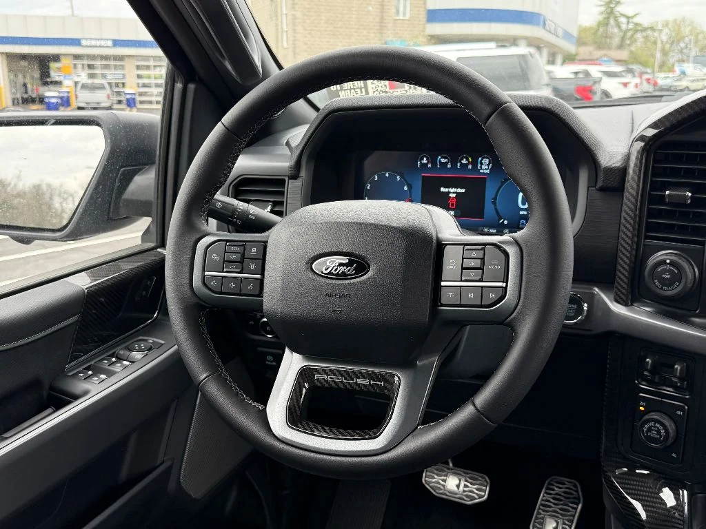 2025 Ford F-150 XLT - Photo 13