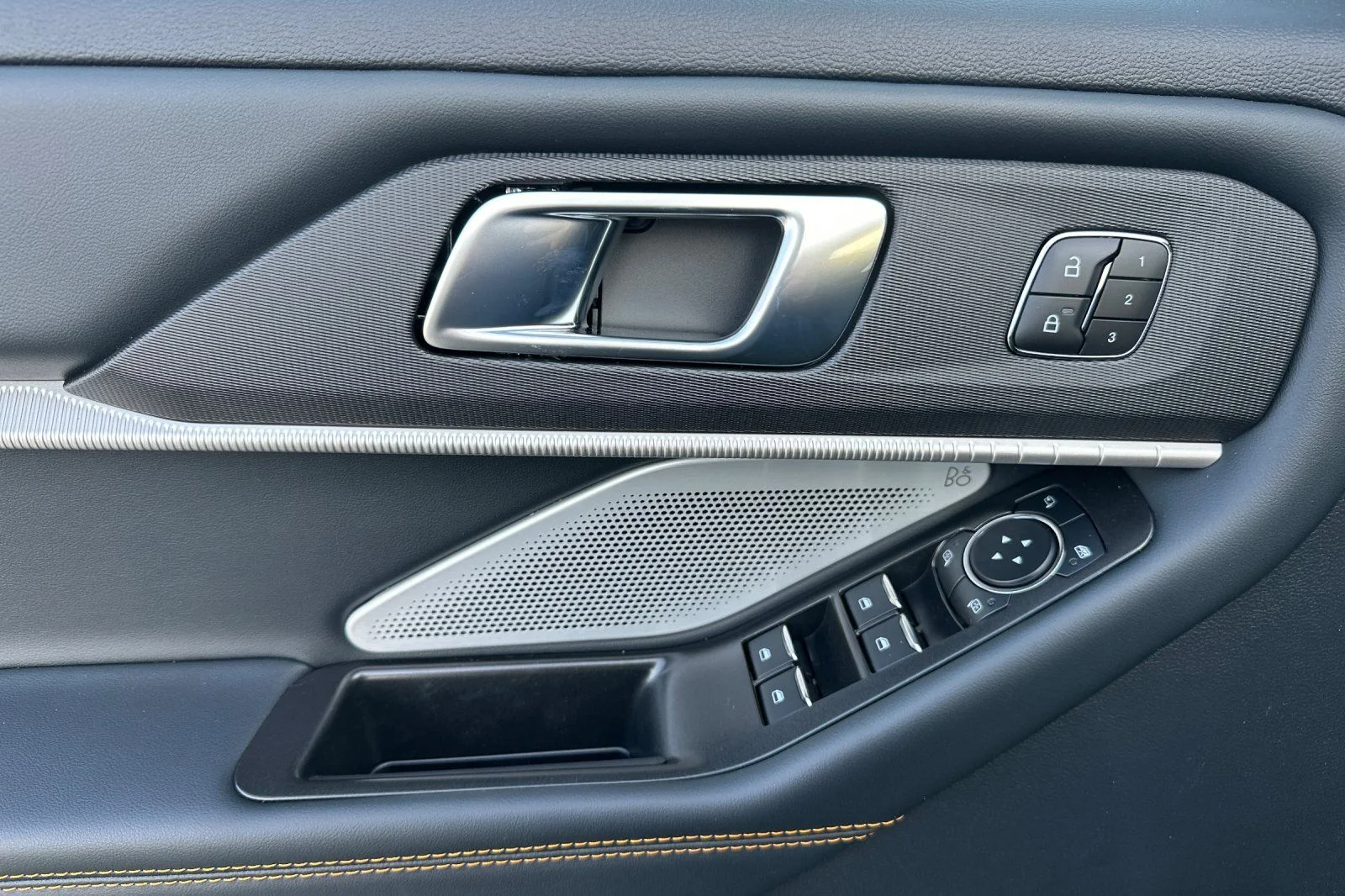 New 2026 Agate Black Metallic Ford Tremor® image 14