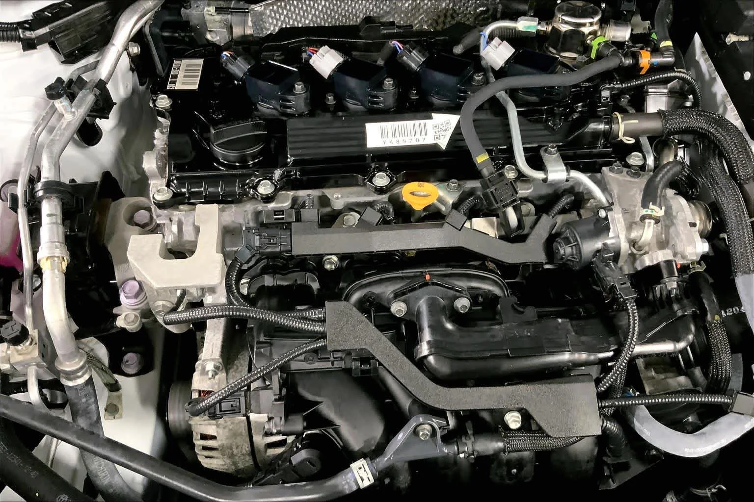 Used 2024 Wind Chill Pearl Toyota LE image 33