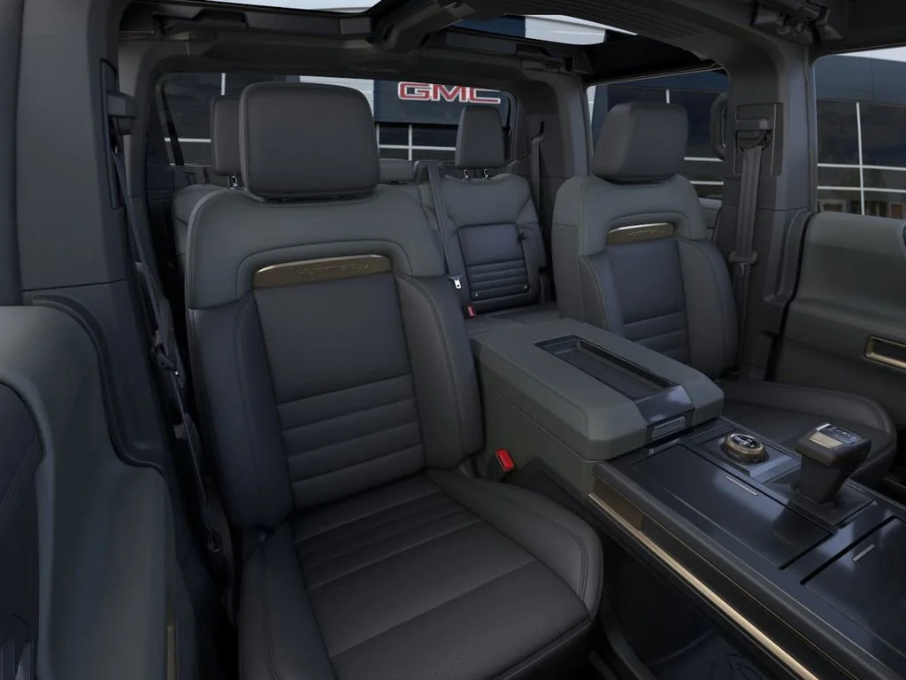 2025 GMC HUMMER EV 2X - Photo 17
