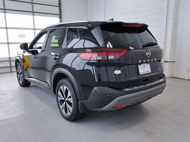 Used 2023 Black Nissan SV image 7