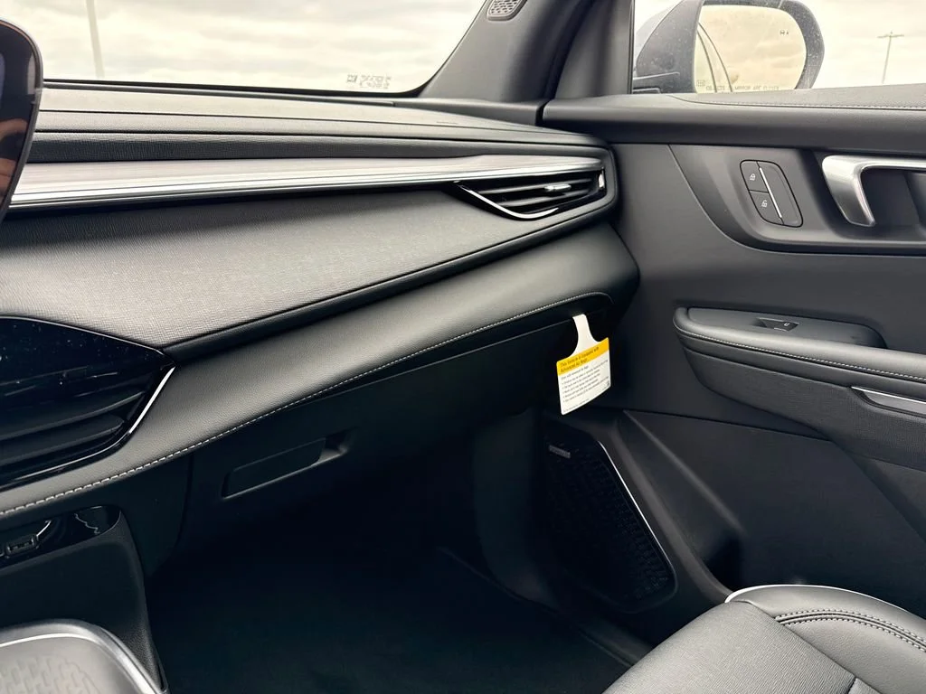 2026 Buick Enclave Preferred - Photo 26