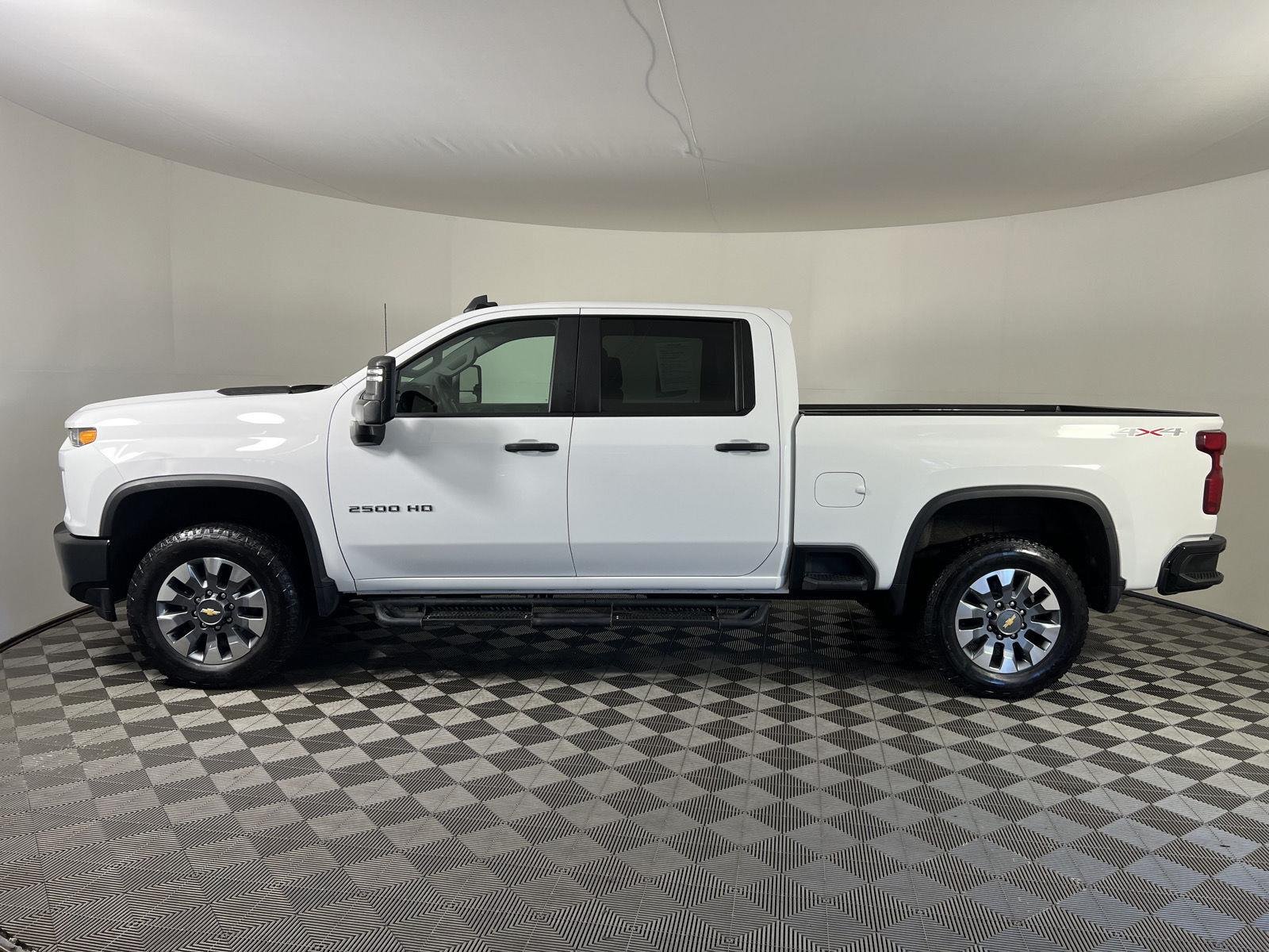 Used 2023 Summit White Chevrolet Custom image 22