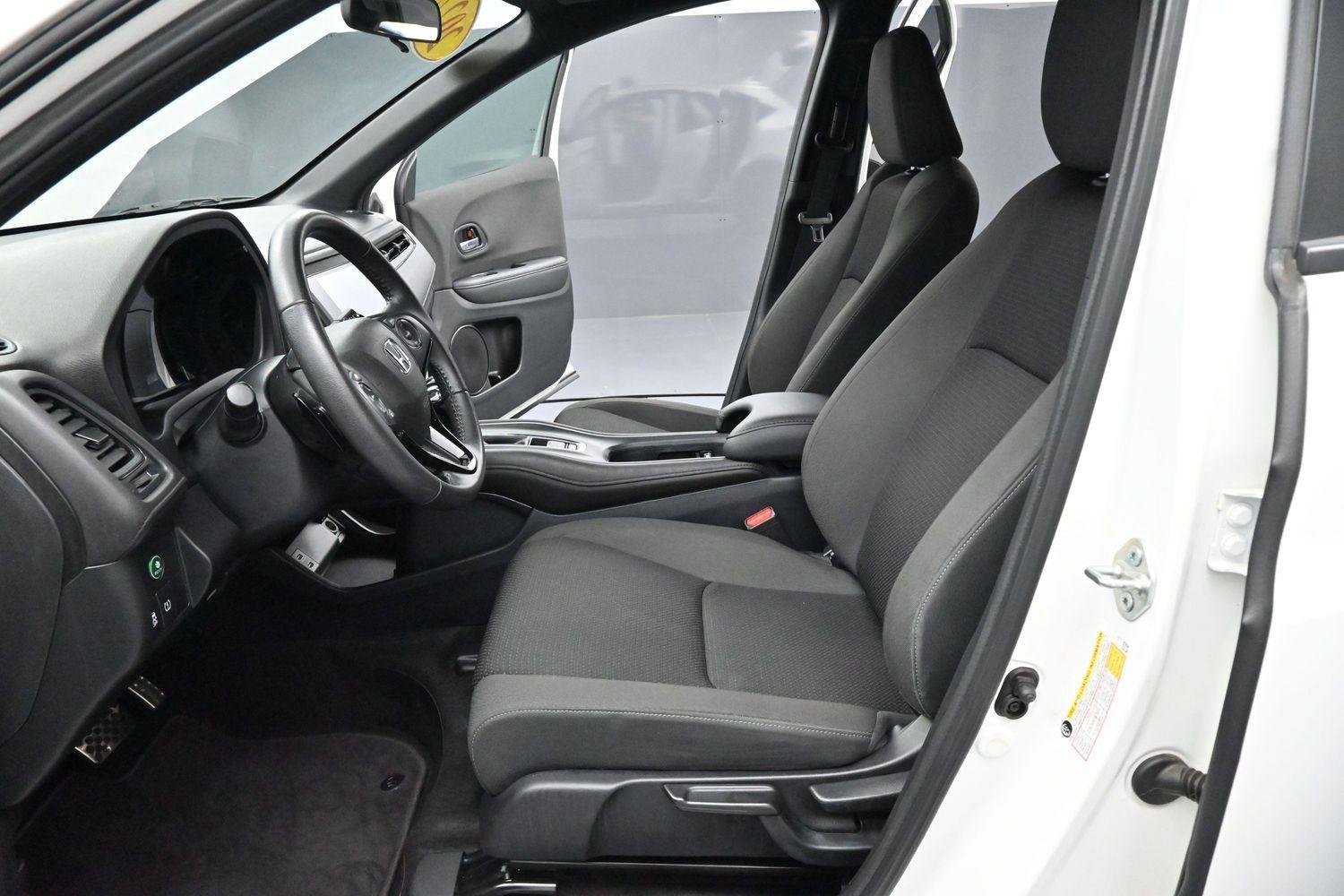 Used 2022 Platinum White Pearl Honda Sport image 12