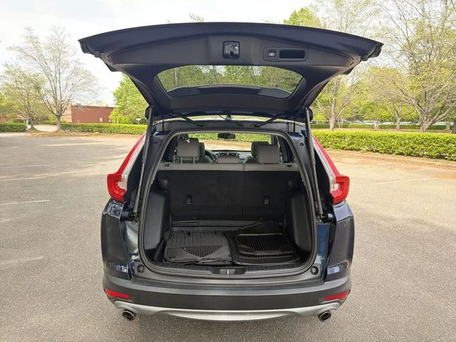 Used 2018  Honda Touring image 26