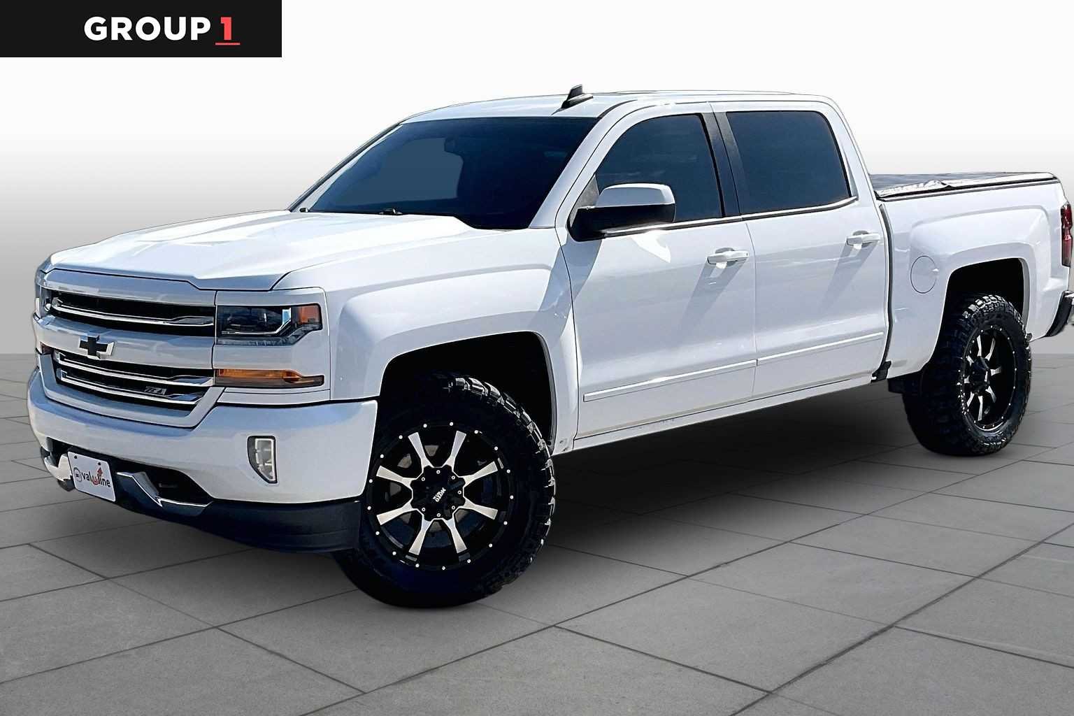 Pre-Owned 2018 Chevrolet Silverado 1500 LT