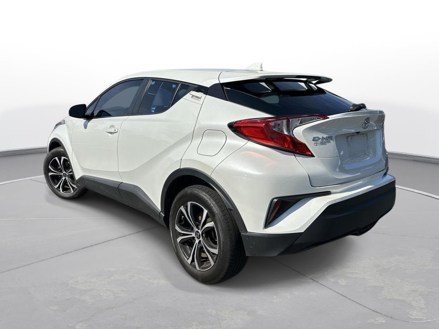 Used 2021 Blizzard Pearl Toyota LE image 8