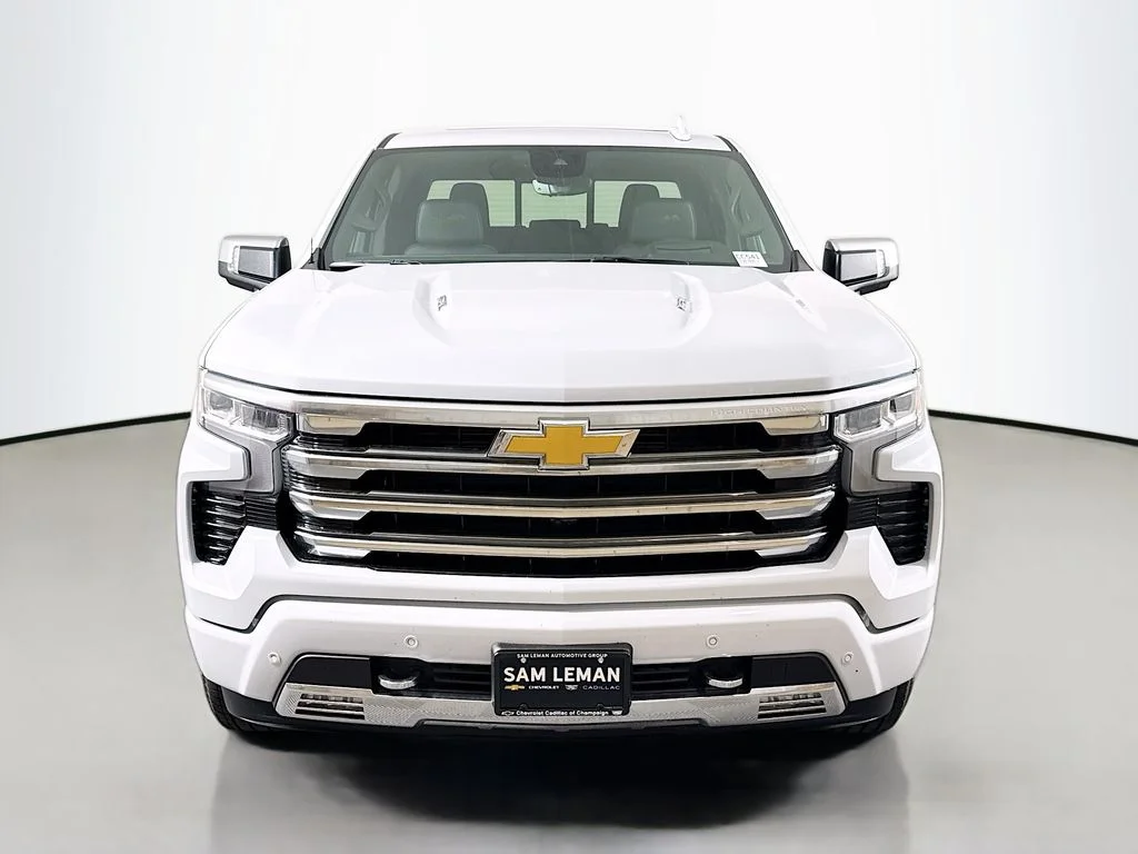 New 2026 White Chevrolet High Country image 2