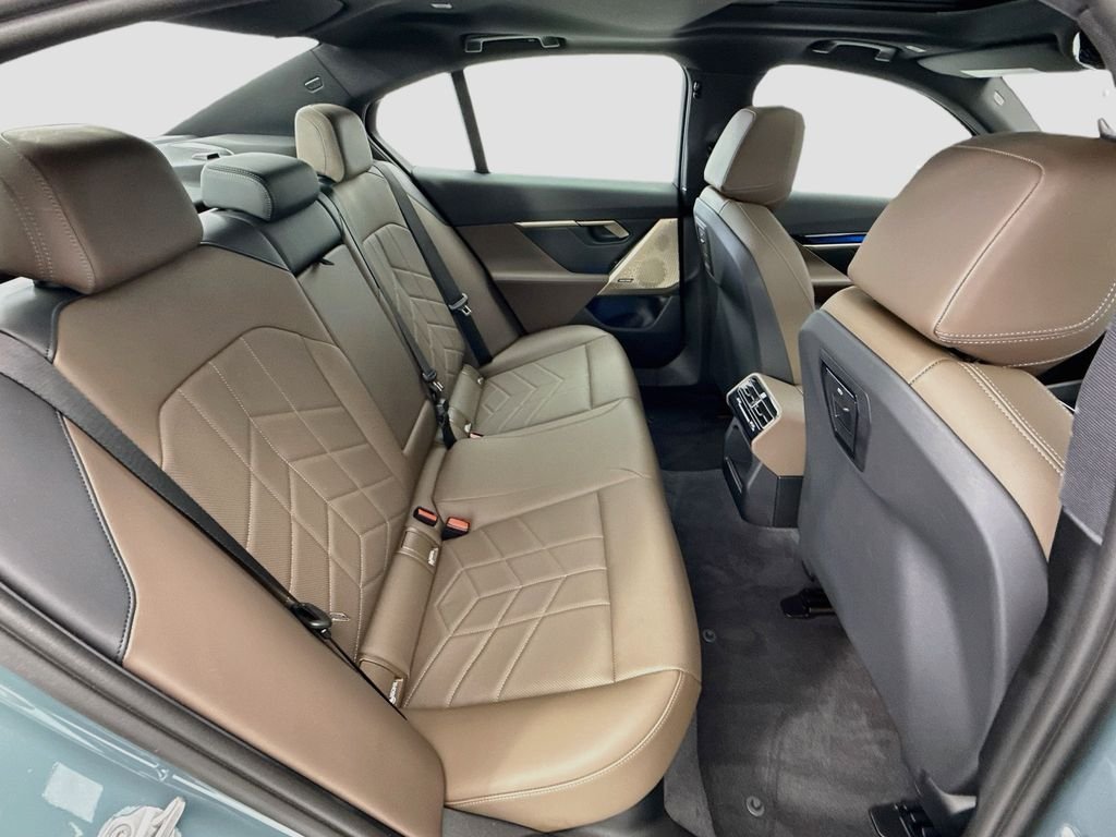 Certified Used 2026 Green Metallic BMW xDrive40 image 21
