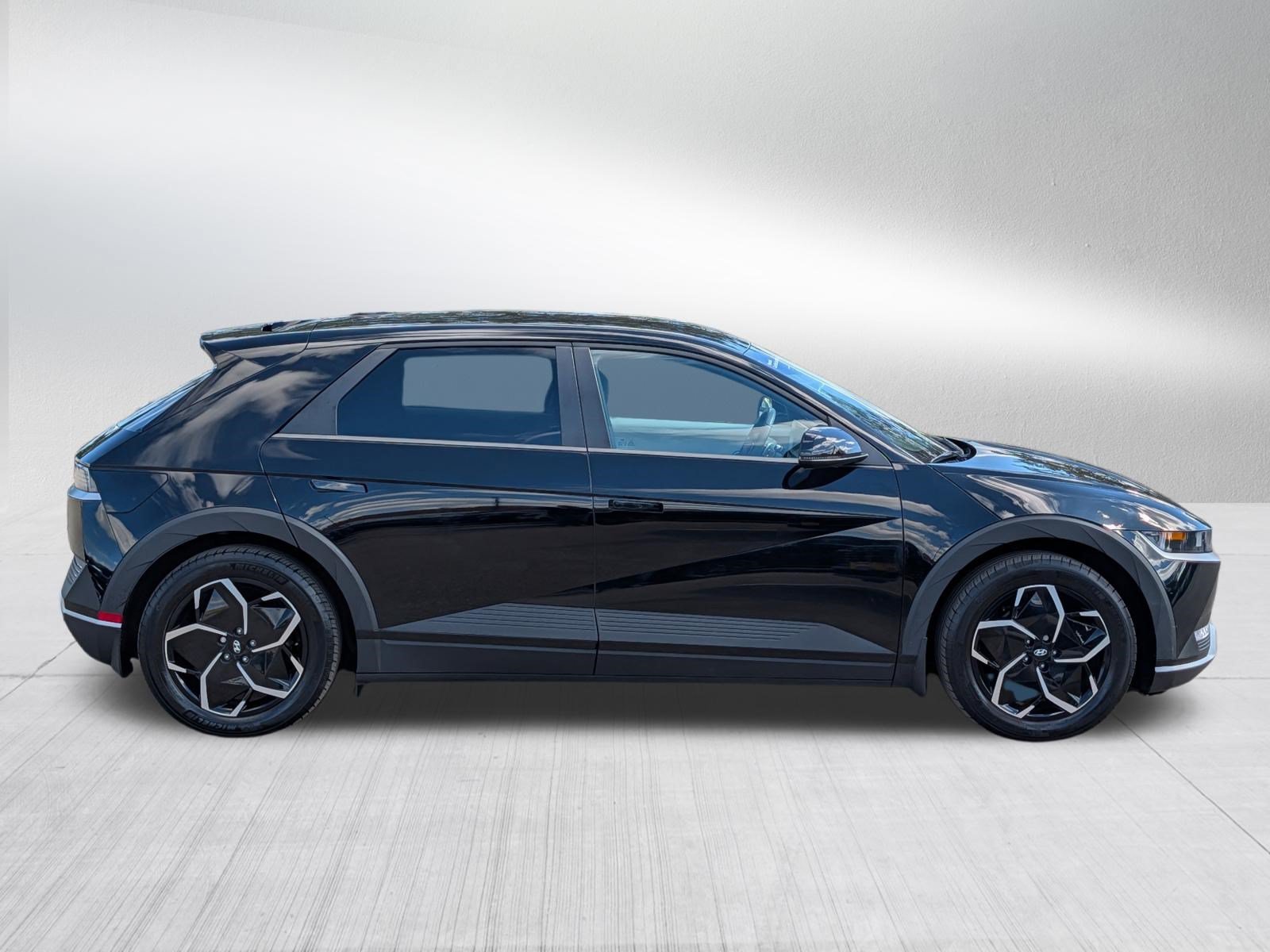 Certified 2024 Hyundai IONIQ 5 SEL with VIN KM8KNDDF0RU280083 for sale in Minneapolis, MN