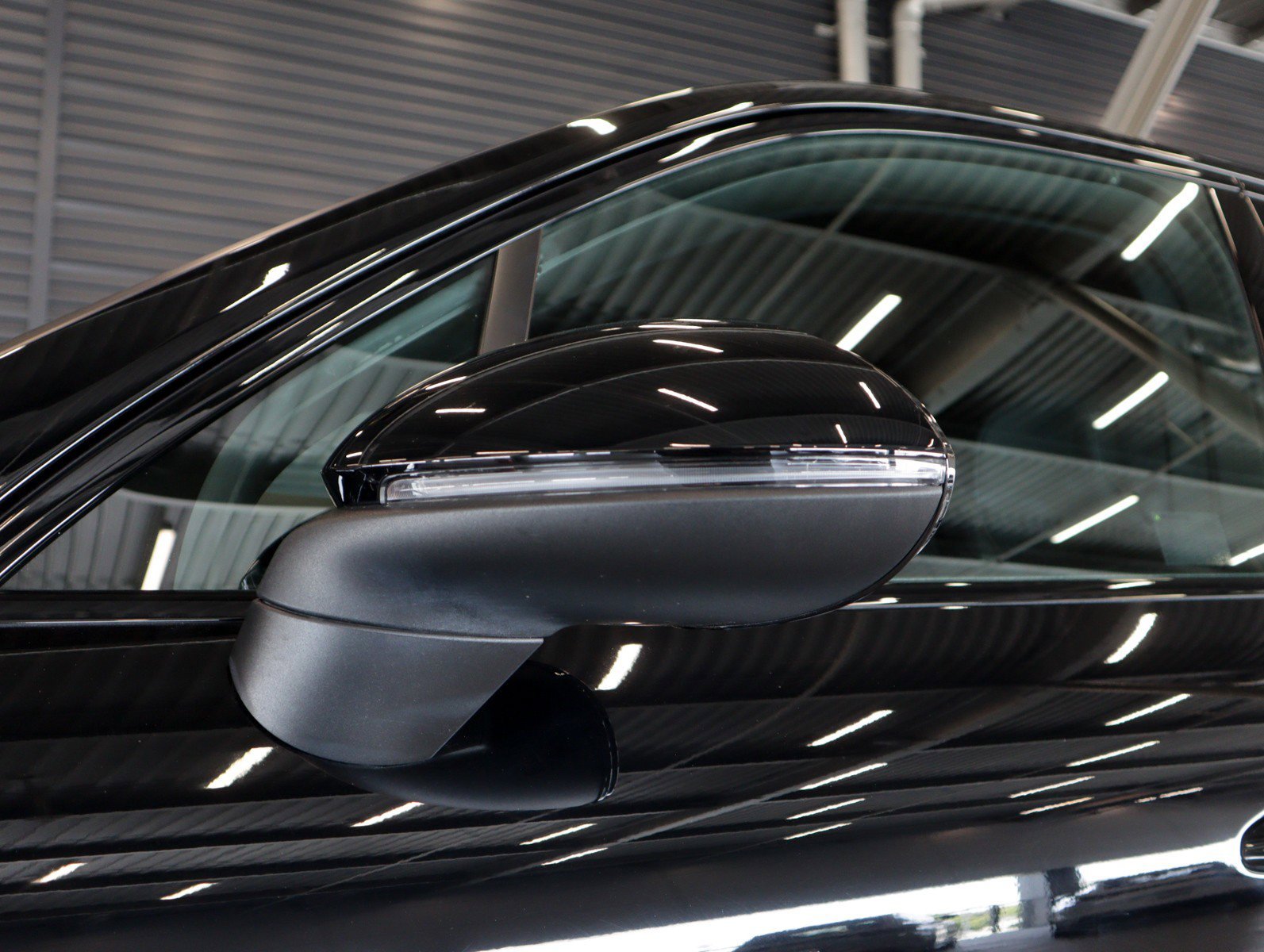 Used 2024 Black Porsche  image 27