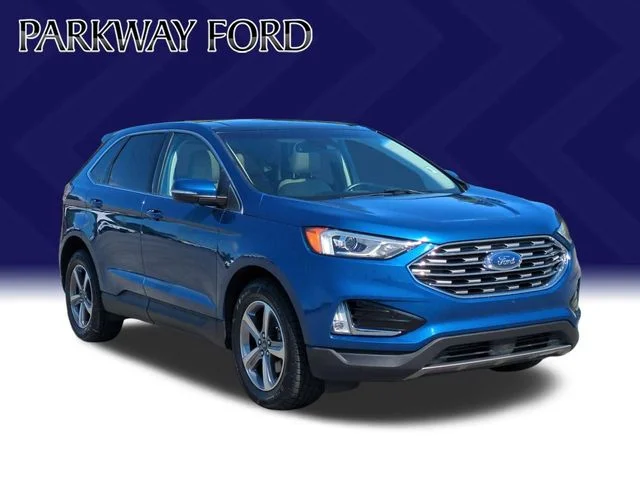 Used 2020 Blue Ford SEL image 7